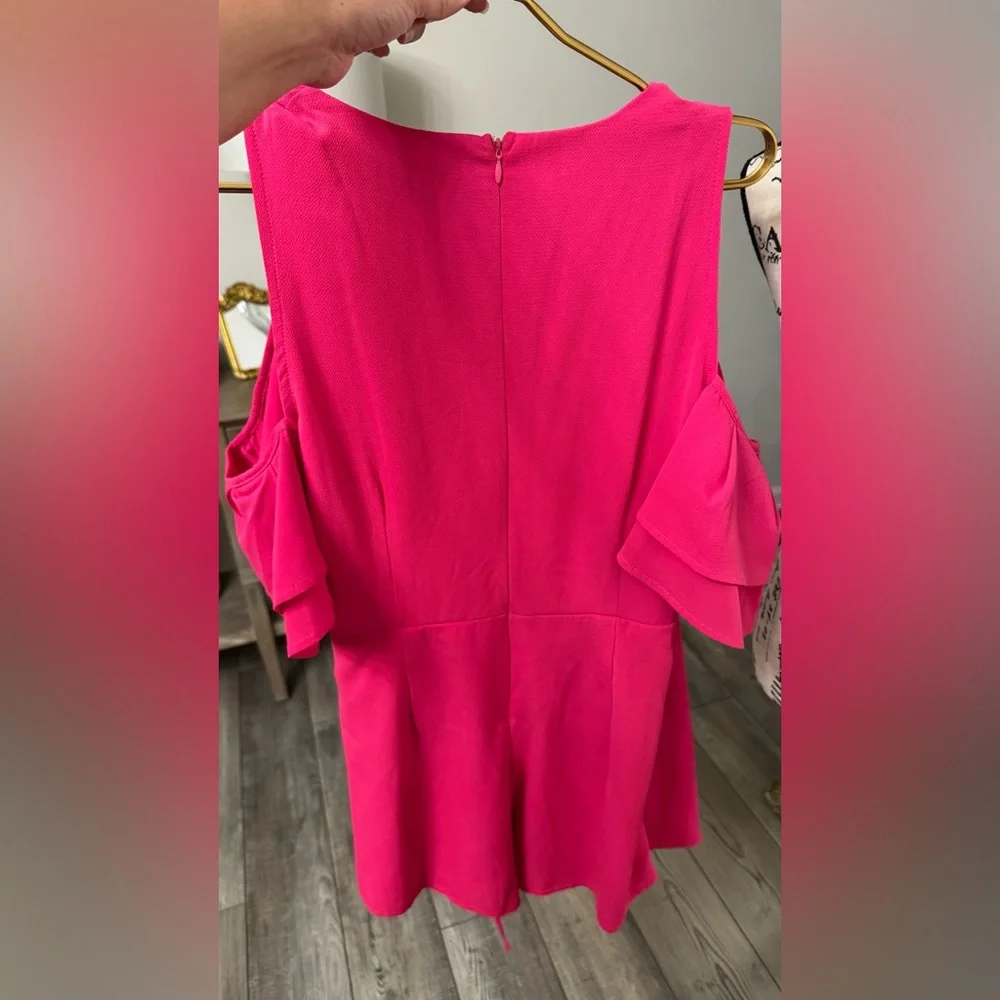 She + sky Elegant pink off the shoulder romper - Picture 5 of 10